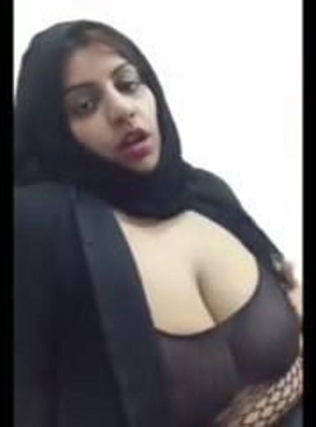 Голые арабки девушки 