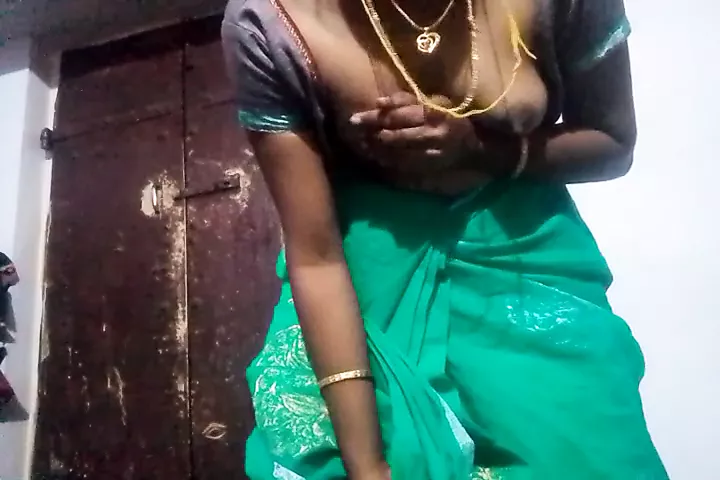 Aunty Sallu Sex - Tamil Saree Lover Part 2, Free Indian Porn a9 | xHamster