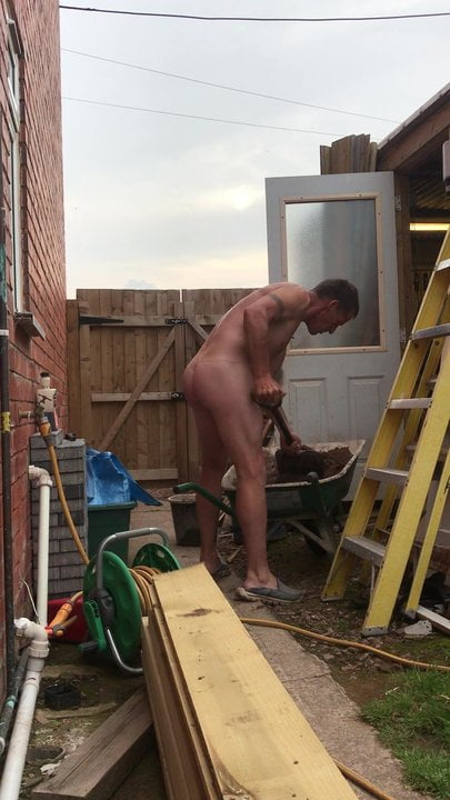 Video 18 Full Hd Gloucestershire Nudist Builder