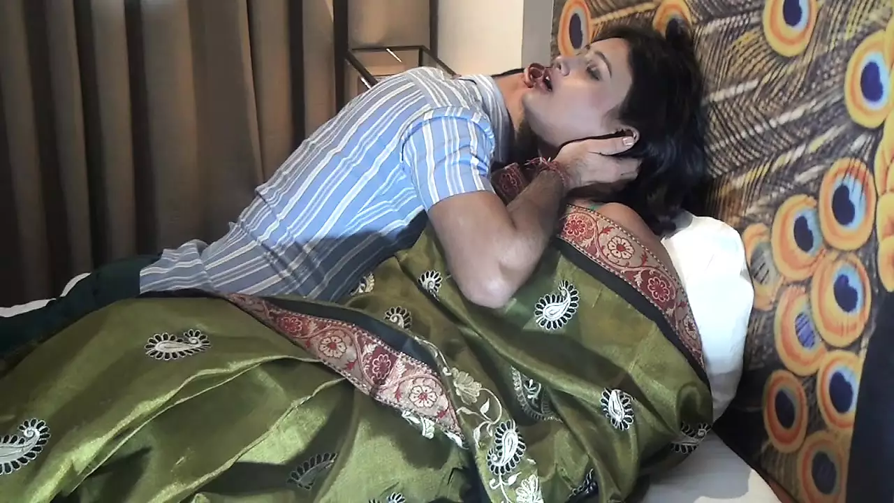 A boss called her secretary and both got a superb fucking session in Hotel Room pic