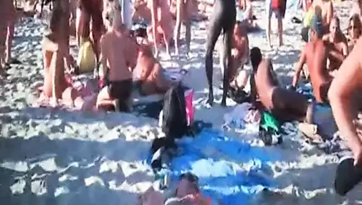 Beach swinger porn