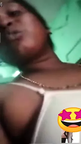 Porn Divorced Aunt - Tamil Divorced Aunty Has Video Call with Me: Free Porn 4d | xHamster