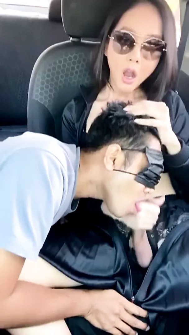 Asian Ladyboy Ejaculation - Thai Ladyboy Hot Cum in Car, Sexy Shemales HD Porn 08 | xHamster
