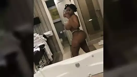Pornstar Big Tits Selfie