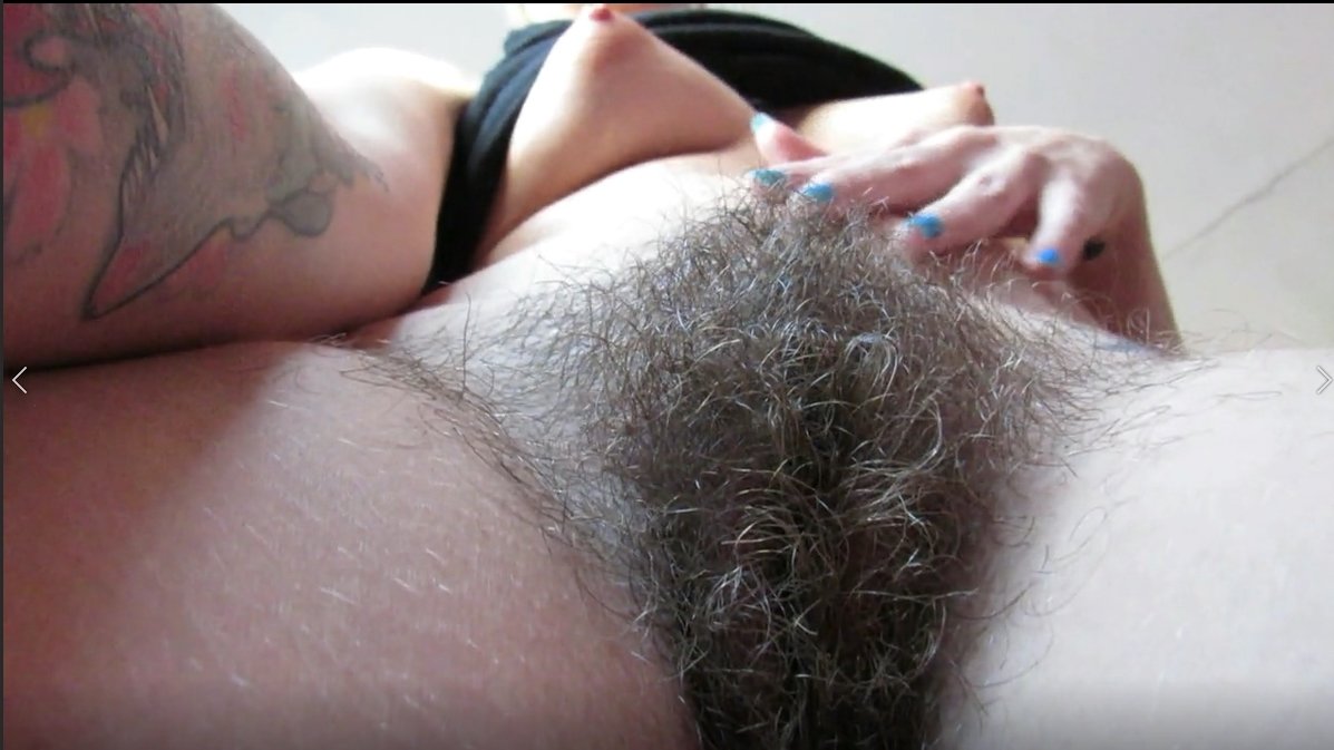 Amateur Girl Playing With Her Huge Bush