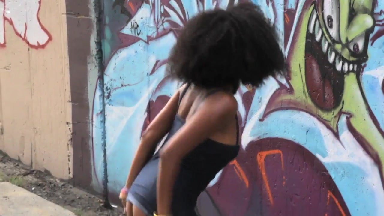 1280px x 720px - Black Girl Mandi Public Naked Photo Shoot: Free HD Porn f5 | xHamster