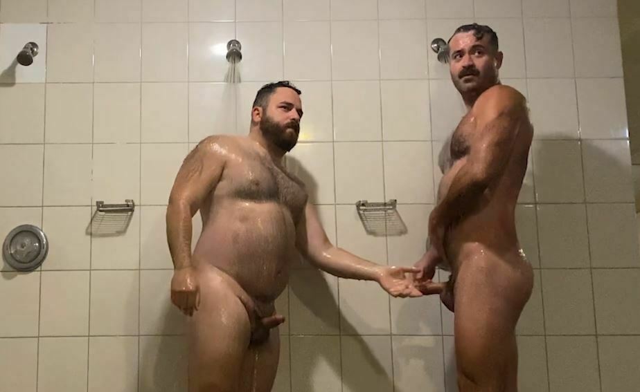 Sex In Public Shower Gay - Almost getting caught public showers sexy bear | xHamster