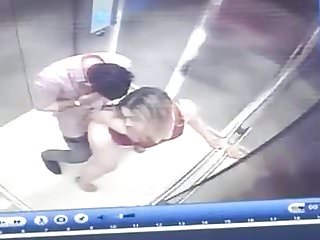 Fuck on elevator - Couple caught fucking in the elevator