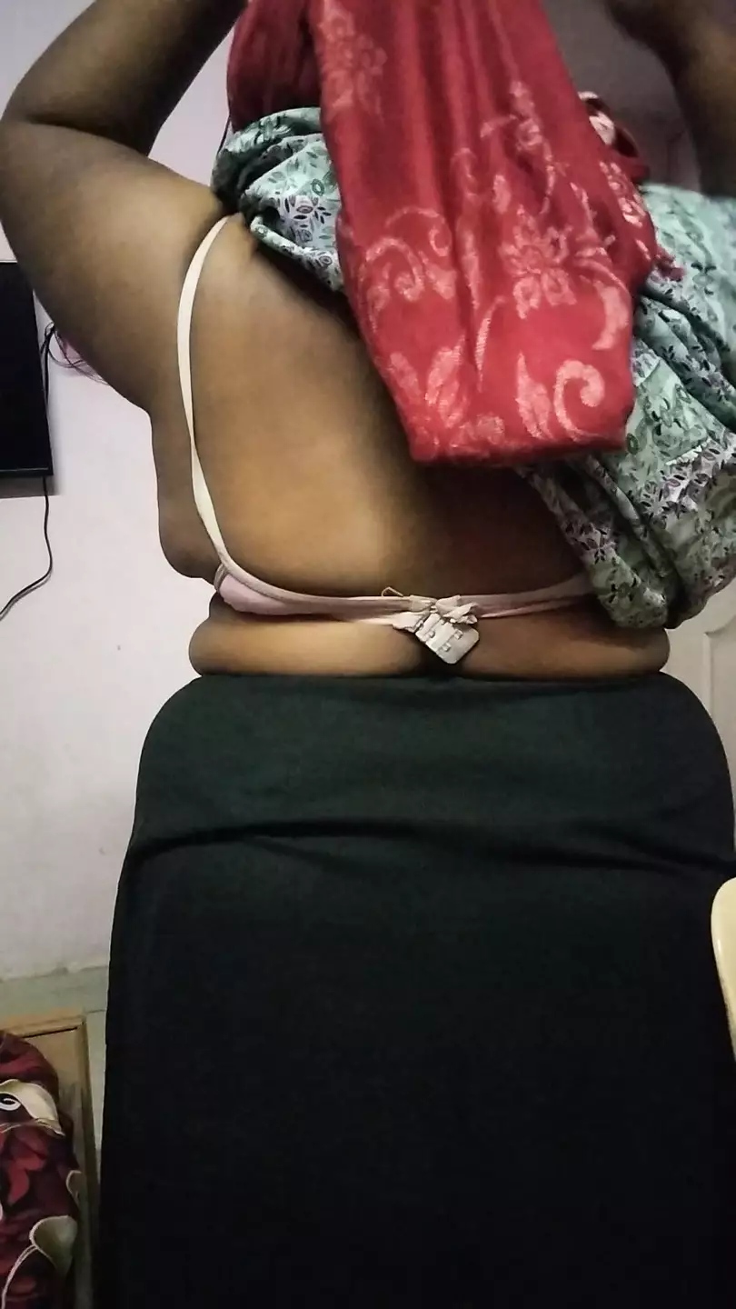 810px x 1440px - Madurai Akka at Lodge Hot Boobs with Benita Sweety: Porn 06 | xHamster