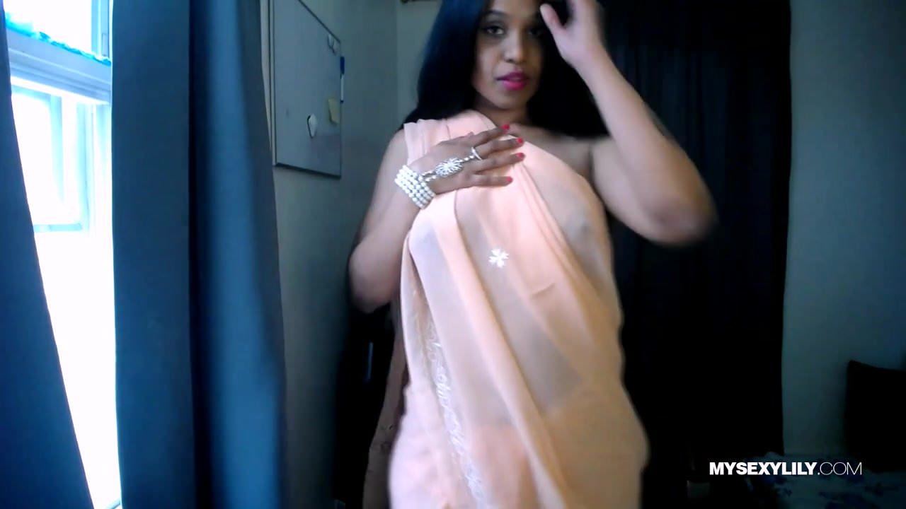Horny Lily Sexy Indian Mother Role Play Porn Xhamster 5