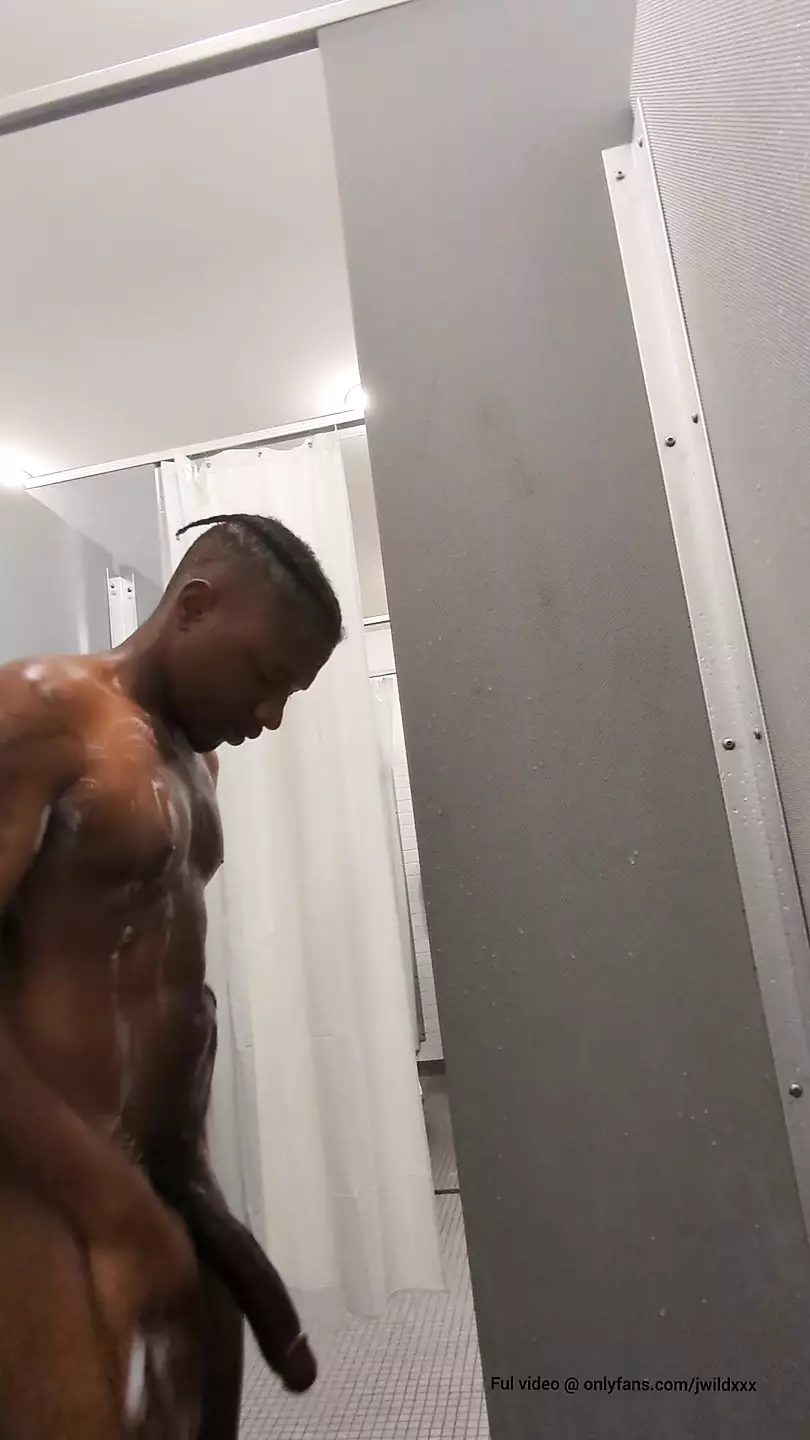 gym voyeur shower male caught