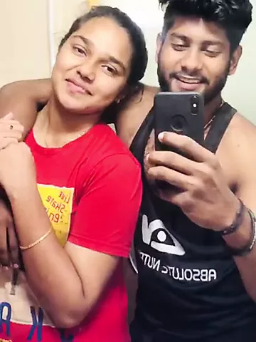 Sri Lankan Unmarried Couple's Nude Selfie Video: Porn 7a | xHamster