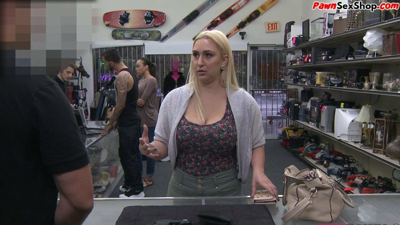 big boobs wife at pawn shop Sex Pics Hd