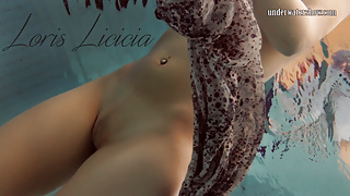 Super tight underwater babe pussy Loris Licicia