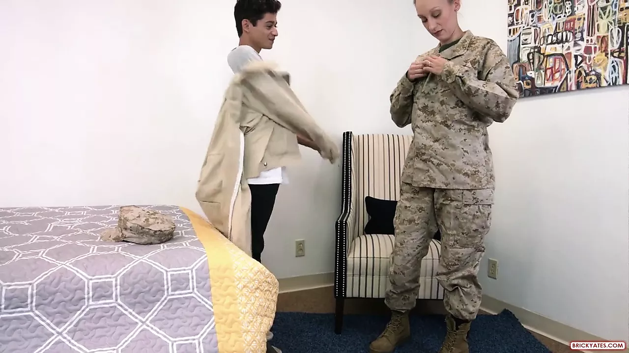 1280px x 720px - Step Mom in the Marines Slept With Her Step Son | xHamster