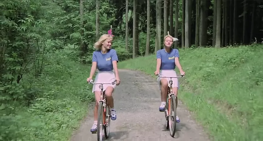 Outdoor Group Sex Bicycle - Bicycle Ride: Free Xx Vintage Porn Video 2a | xHamster