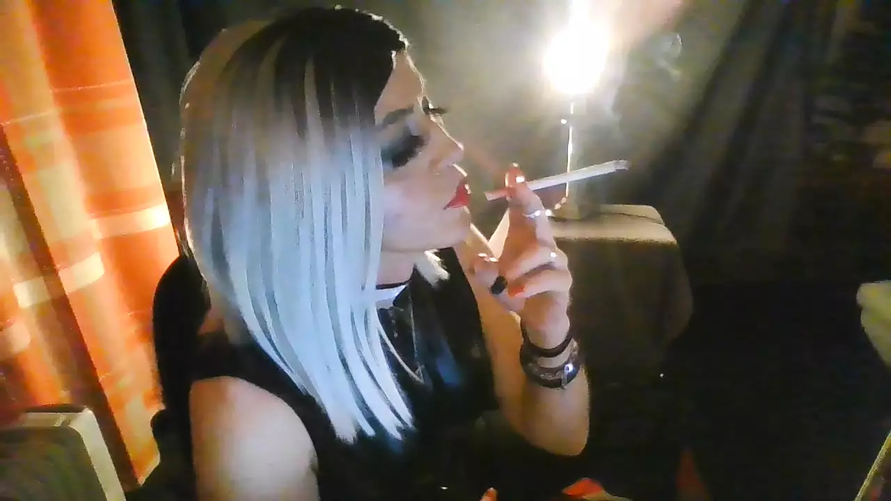 cigar smoking amateur video clips Sex Images Hq