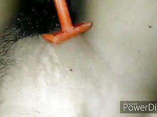 Women pubic hair pussy How to shave pubic hair