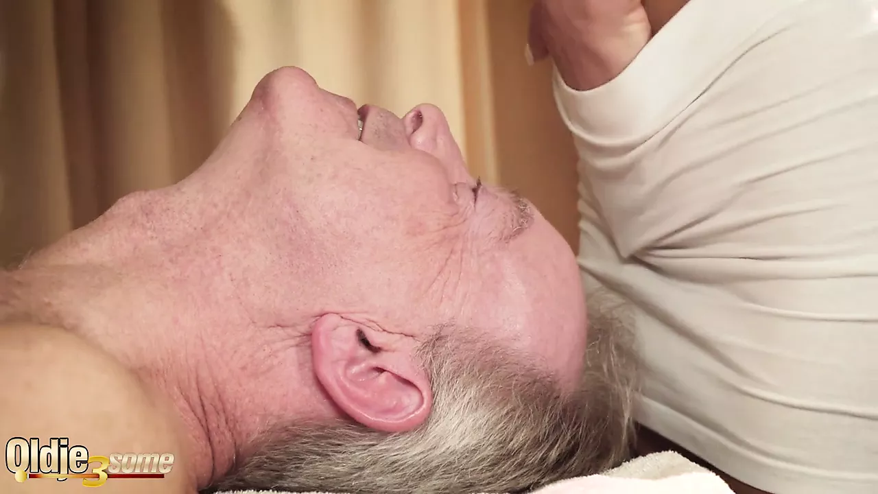 son wife grandpa massage during sex Porn Photos Hd