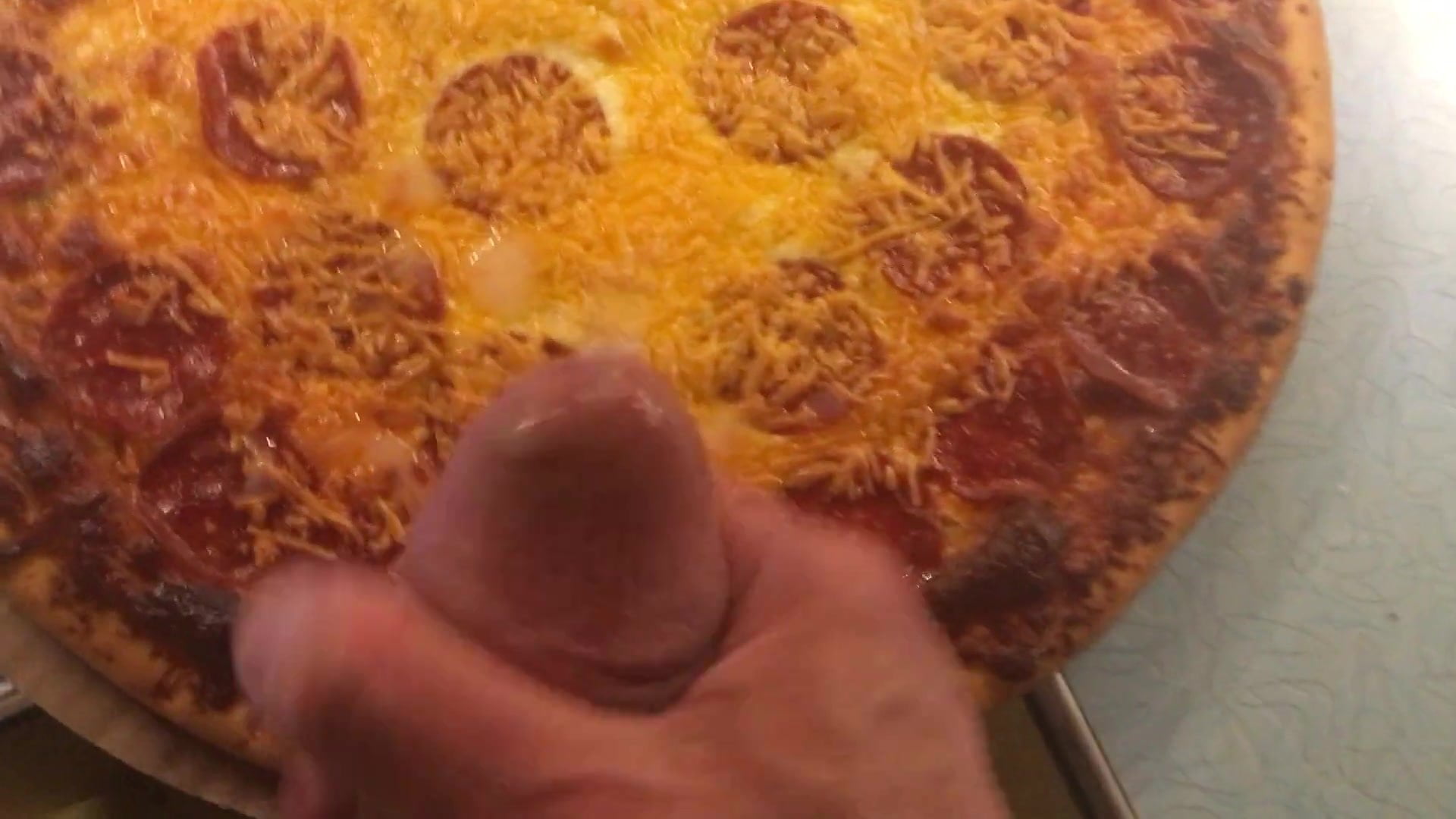 Cumming on pizza
