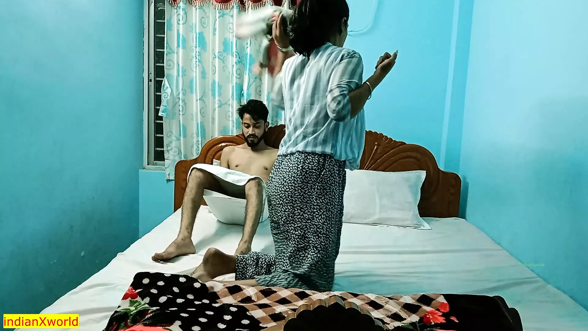 Xxx Bomby Vidio - Indian Young Boy Fucking Hard Room Service Hotel Girl at Mumbai Indian  Hotel Sex | xHamster