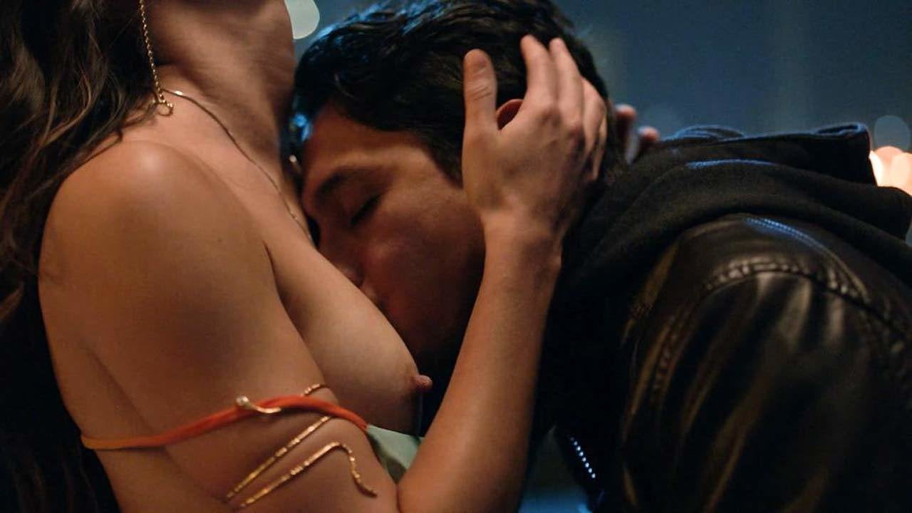 Melissa Barrera Naked Sex Scene In Vida On Scandalplanet nude pic, sex phot...