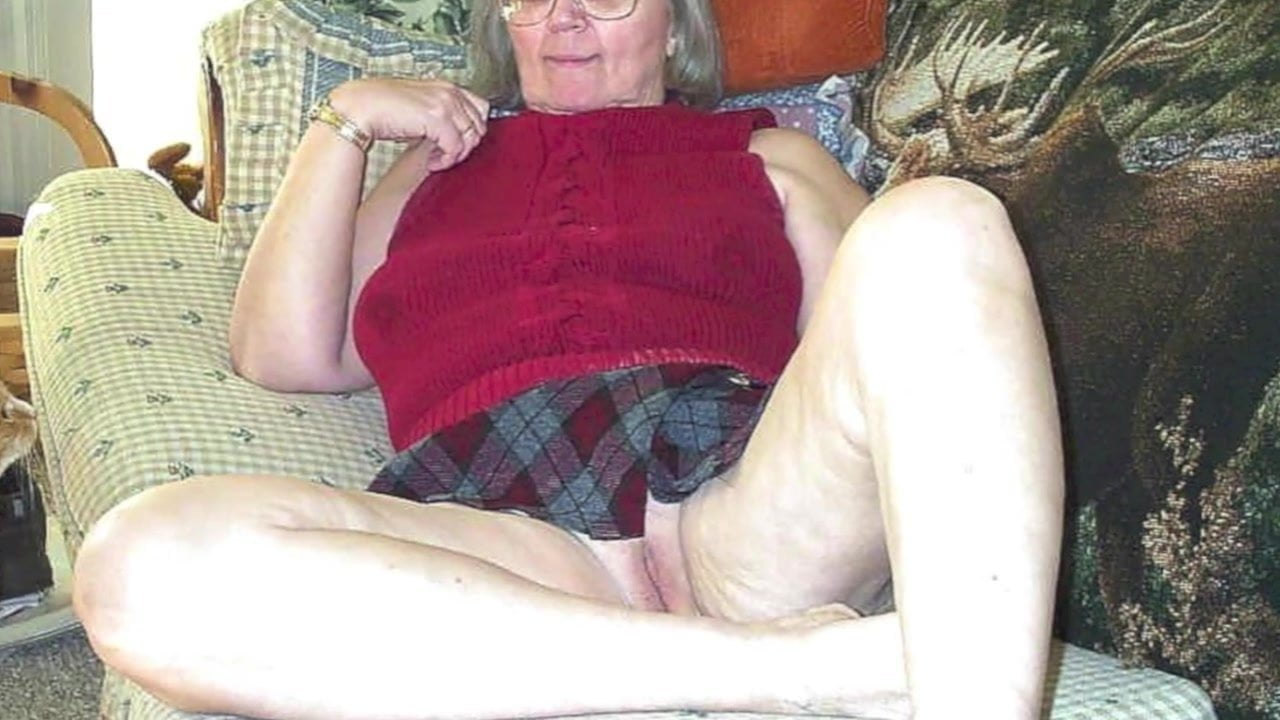 Watch Fossil Fucking Grannies Perverse by Satyriasiss video on xHamster