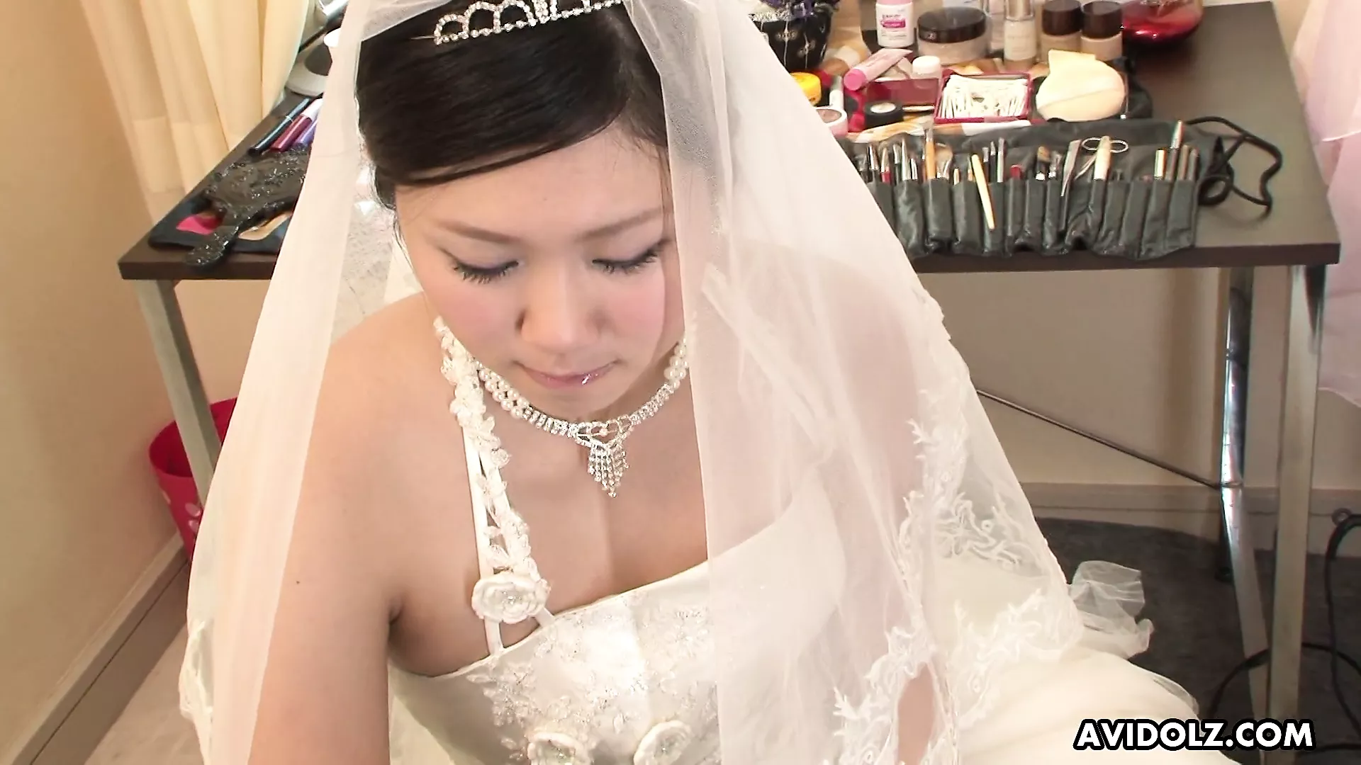 Brunette Emi Koizumi fucked on wedding dress uncensored image