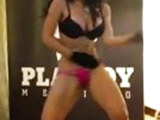 Hot latin pussy sexy - Hot latin girl sexy dance