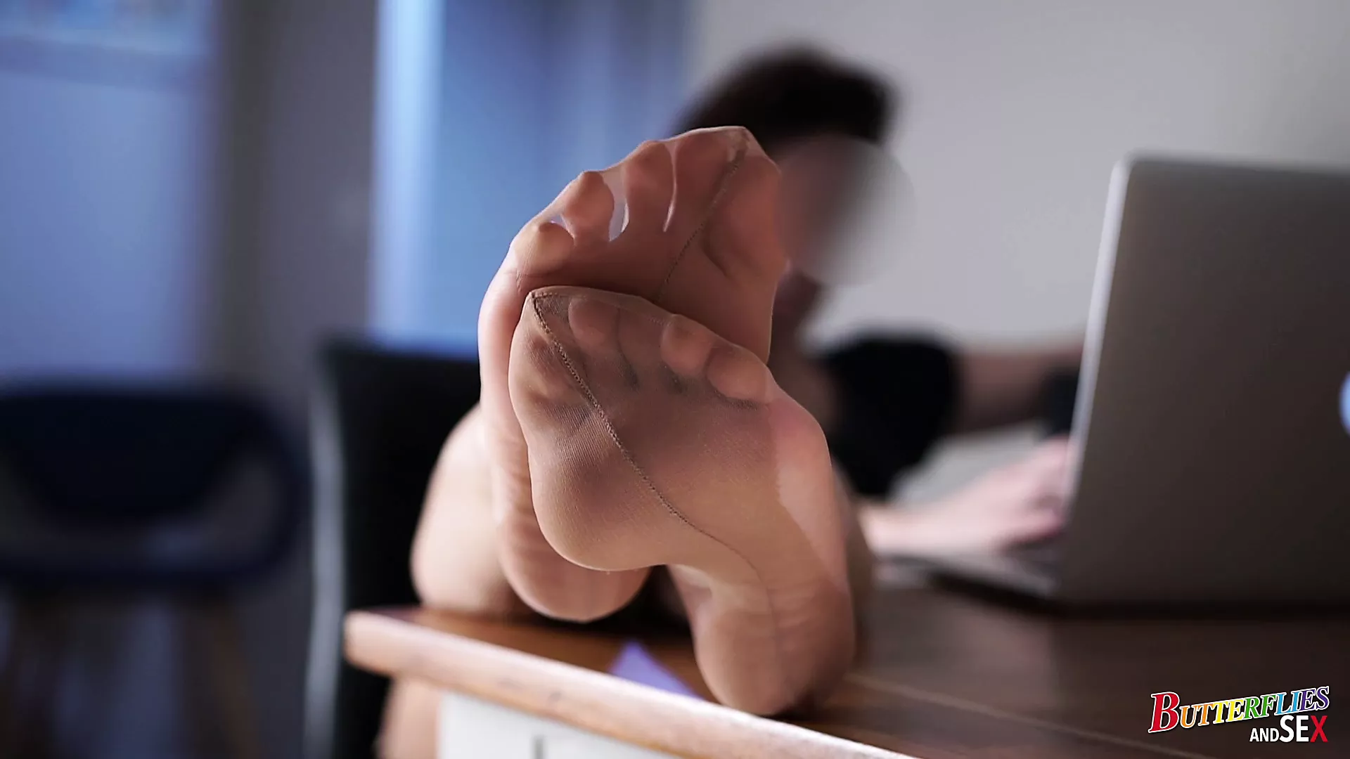 Looking At My Nylon Foot - Feet Fetish - I Give You My Nylon Feet to Smell and Lick | xHamster