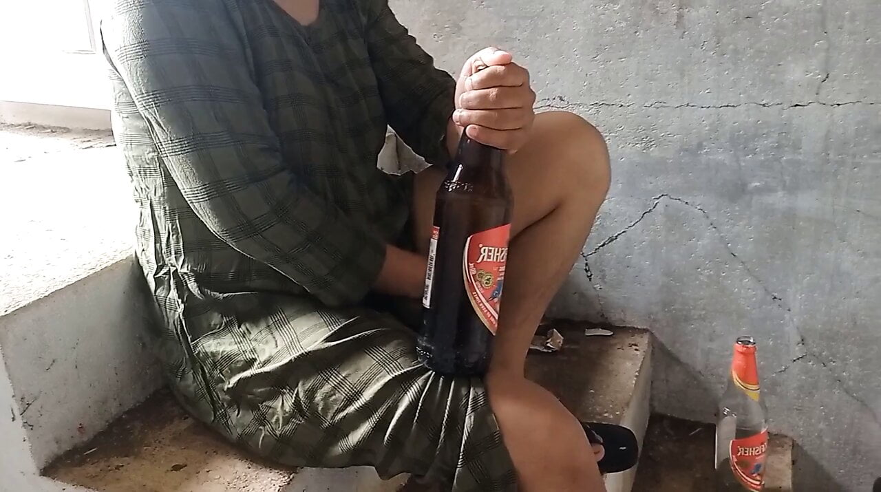 порно с бутылкой от пива фото 74