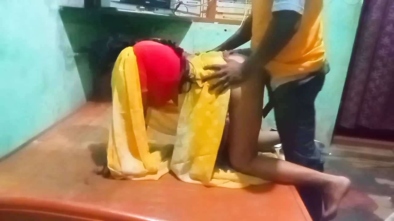 Tamil aunty doggystyle sex video photo