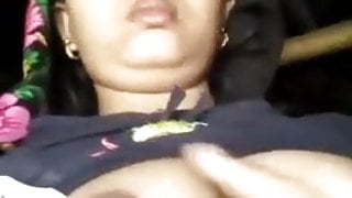 Varsha Village Aunty Show Her Big Tit And Pussy
