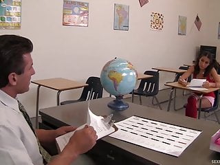 Hot porn teacher videos Hot teen discovers teachers porn past