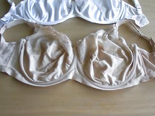 K cup size breasts - Used k cup bras