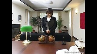 Hot Japanese Secretary blows her boss