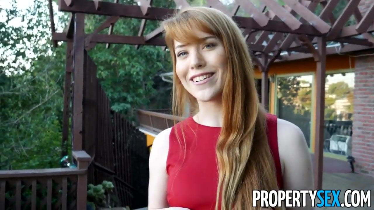 Real Estate Agent Fucked