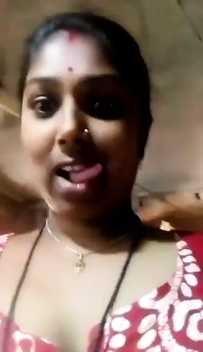 Tamilauntg Sex - Tamil Hot Aunty Showing Her Hot Body in Imo Video Call | xHamster