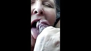 BBW MILF loves cum in mouth