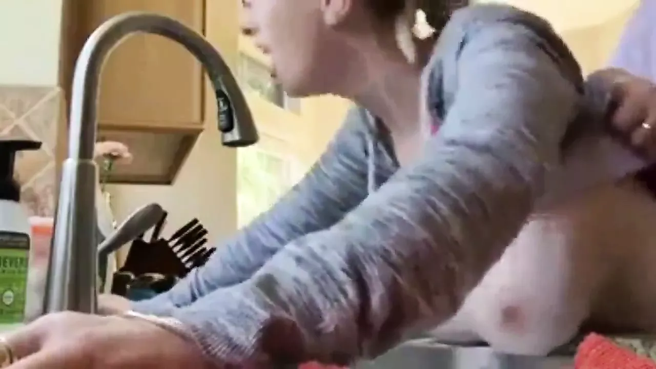Fucking Friends Wife in Kitchen hq image