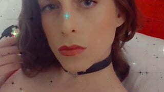 Sexy trans babe wants you