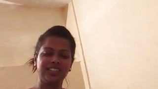 SriLankan Cheating Wife 5