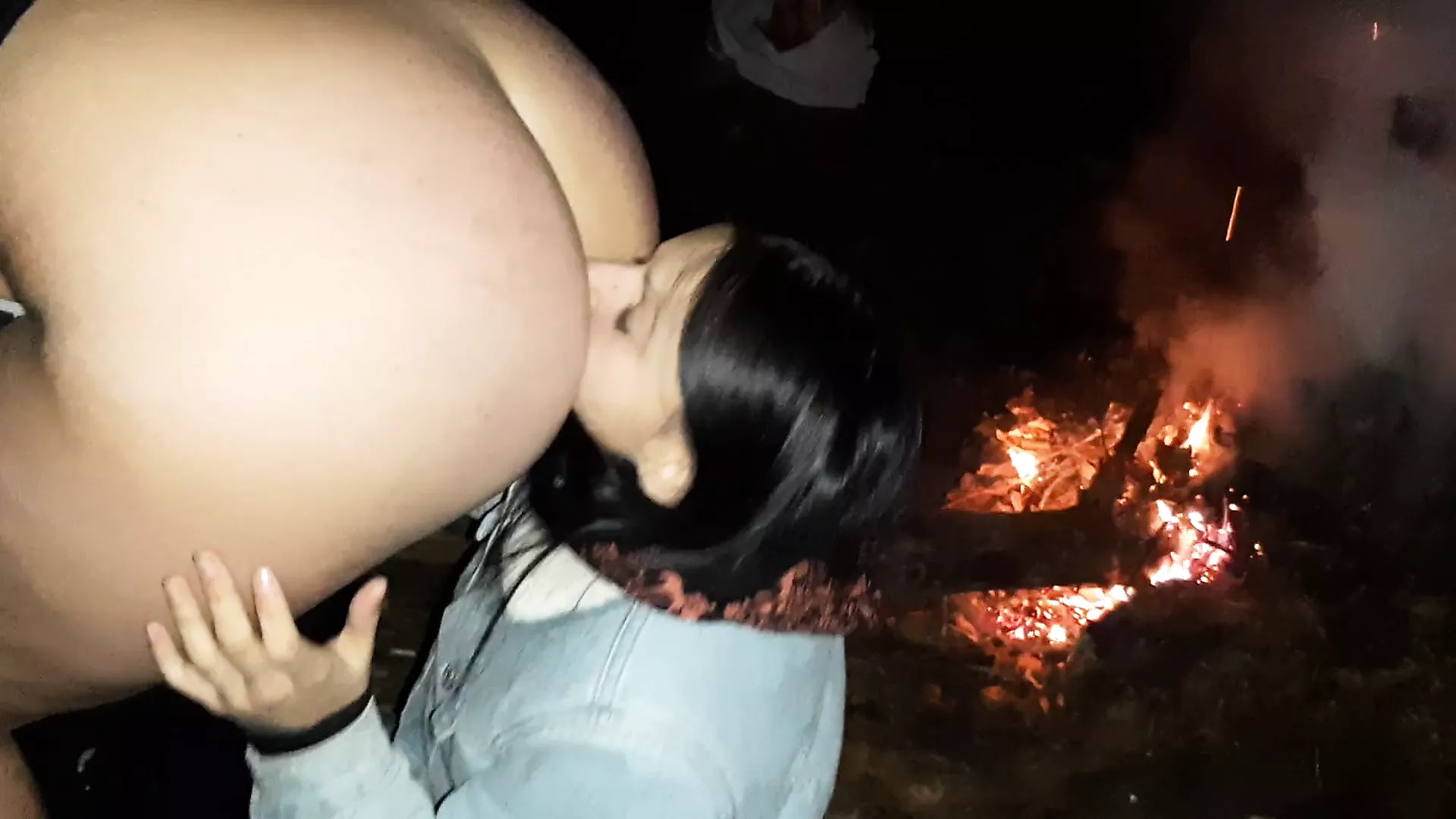 Licked my ass by the fire when friends quit smoking