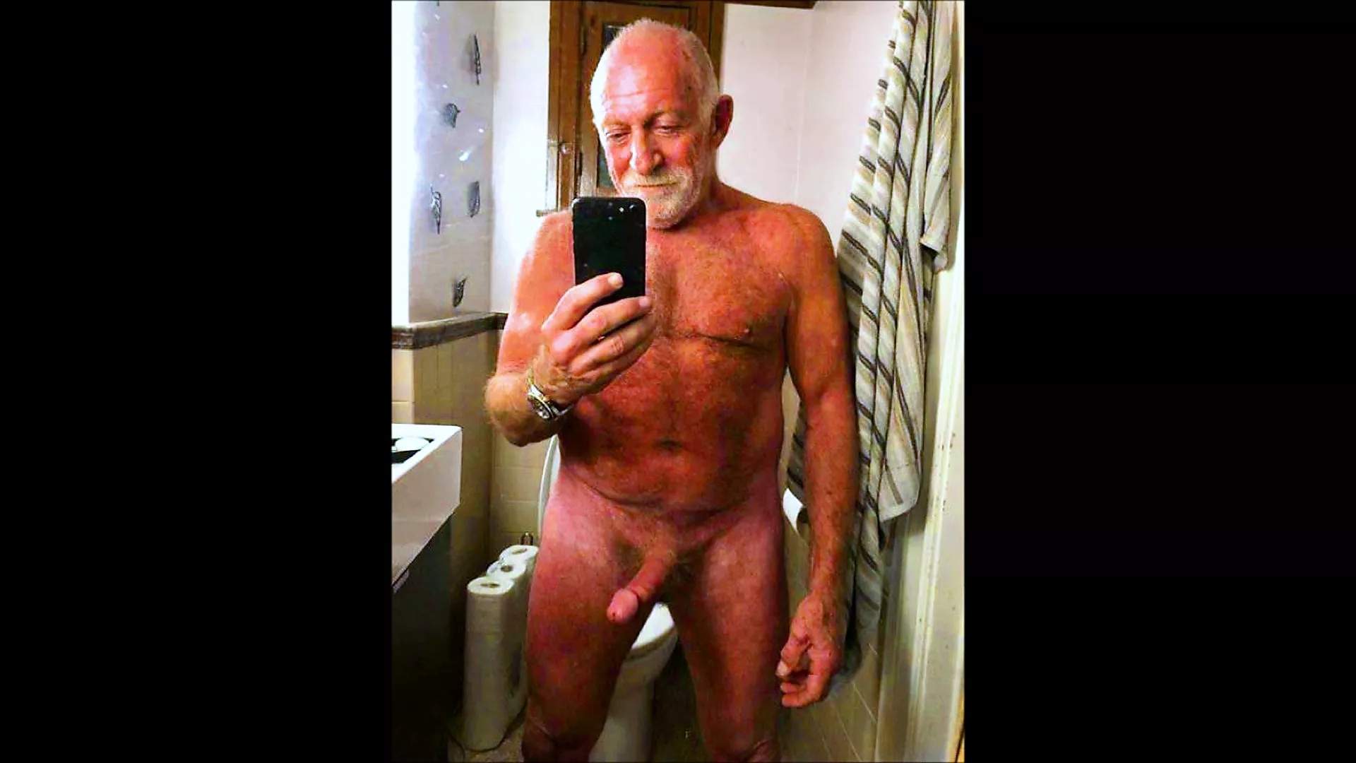 Pictures Of Naked Old Men