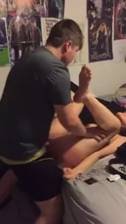 Dude tapes a friend fucking his asian gf on the bed