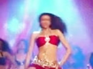 Bollywood actress in sex scandal - Bollywood actress deepika shaking ass