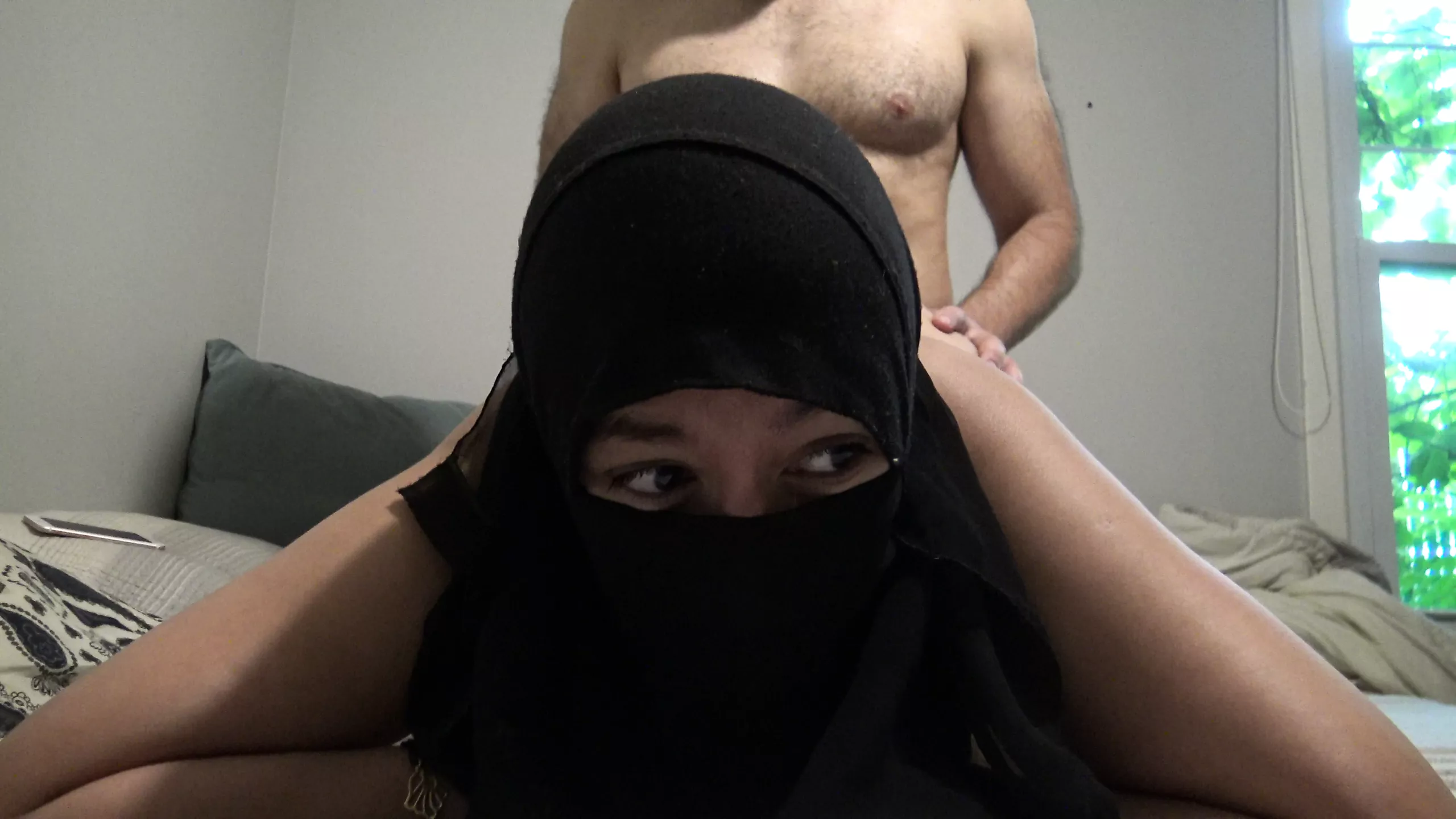 arab wife cry anal