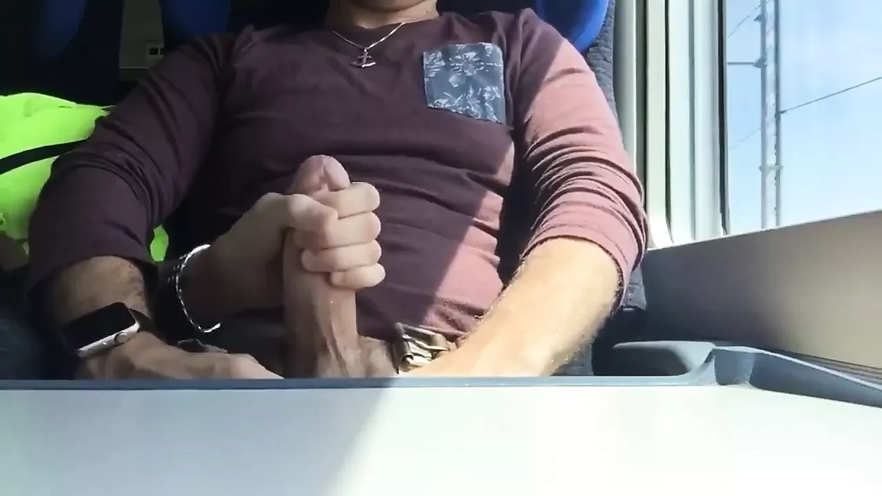 Cum On A Train