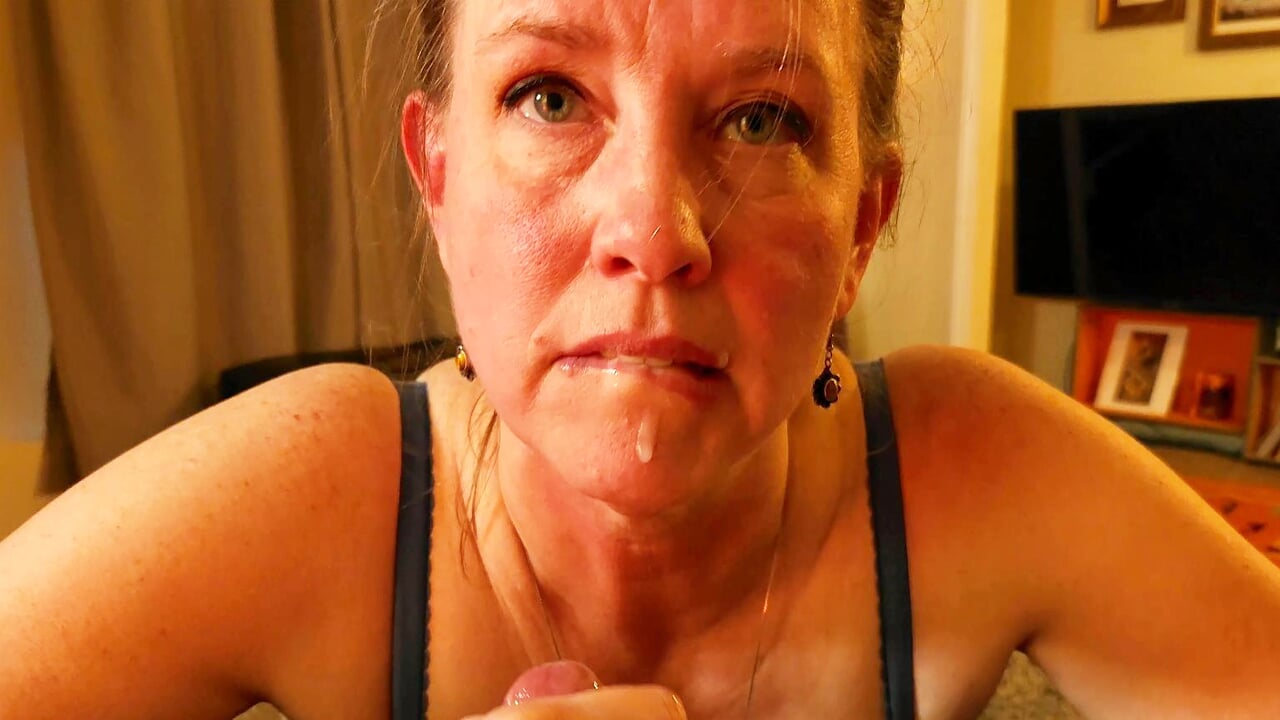mature blowjob wrinkled wife