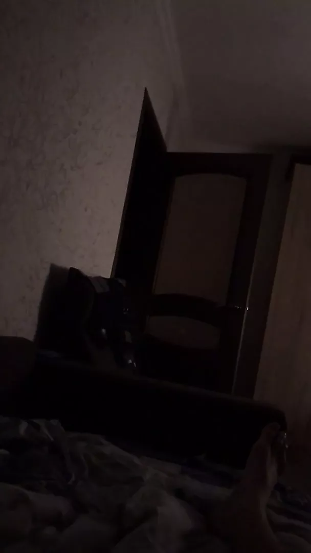 Parents Fuck In His Bedroom